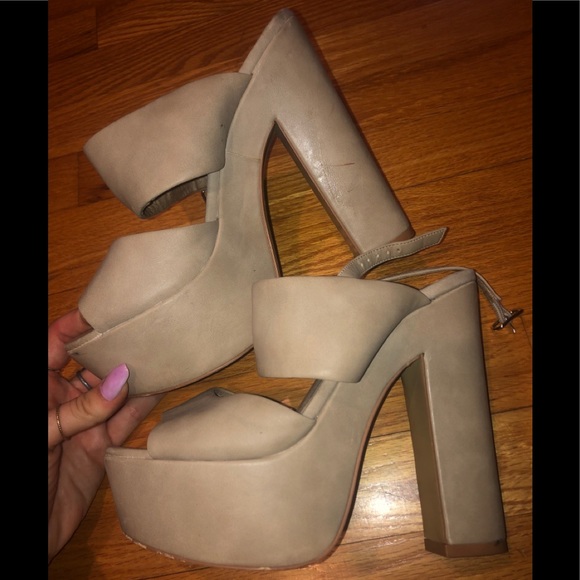 Steve Madden Platform Heels - Picture 1 of 4